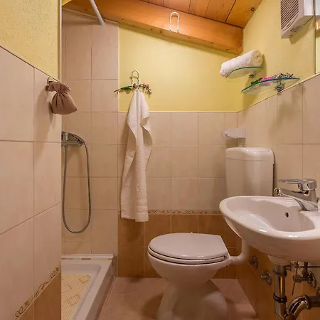 Ferienhaus Galant In Prkačini