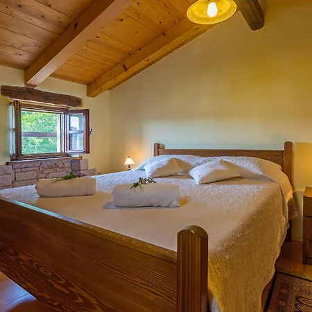 Galant In Prkačini Ferienhaus *