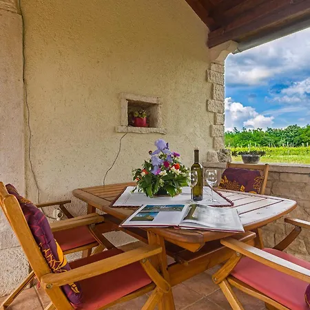 Ferienhaus Galant In Prkačini *